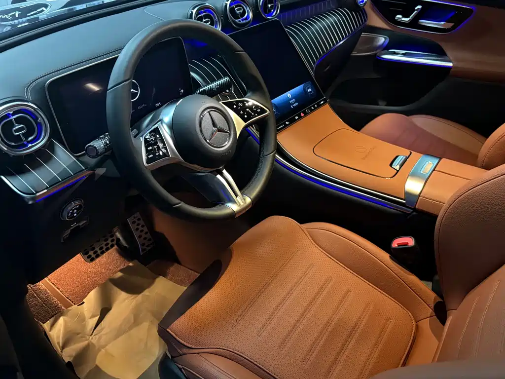 Mercedes-Benz Mercedes-Benz GLC 2024 GLC 260 L 4MATIC Luxury 5-Seat 2024 - thumbnail 15