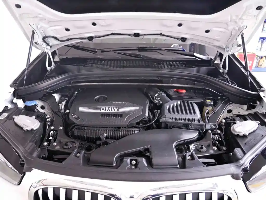 BMW BMW X1 2021 xDrive25Li Premium Model 2021 - thumbnail 27
