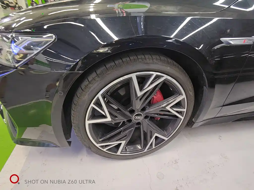 Audi Audi A7L 2025 45 TFSI quattro Black Knight Edition 2025 - thumbnail 3