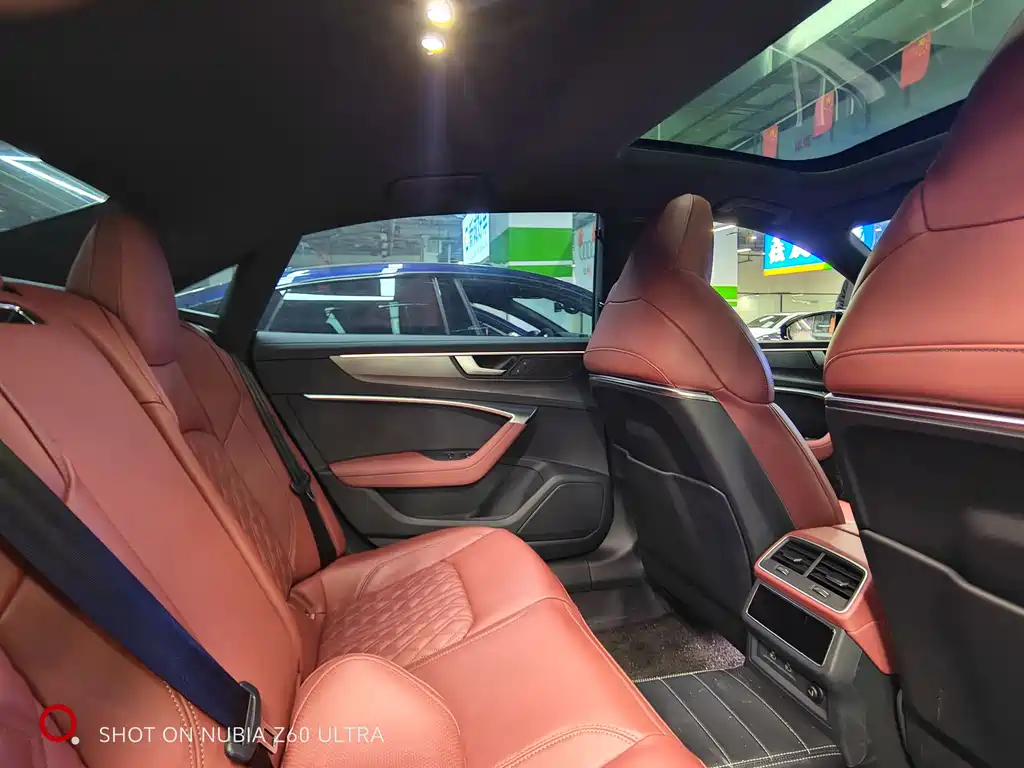 Audi Audi A7L 2025 45 TFSI quattro Black Knight Edition 2025 - thumbnail 10