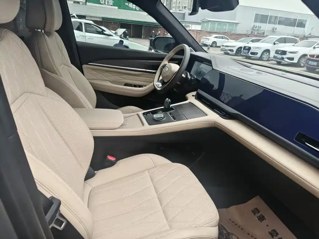 Geely Auto Star Ray L 2024 2.0TD High Power Automatic FWD Cloud Edition 2025 - thumbnail 8