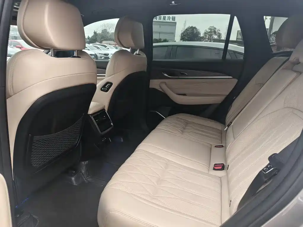 Geely Auto Star Ray L 2024 2.0TD High Power Automatic FWD Cloud Edition 2025 - thumbnail 10