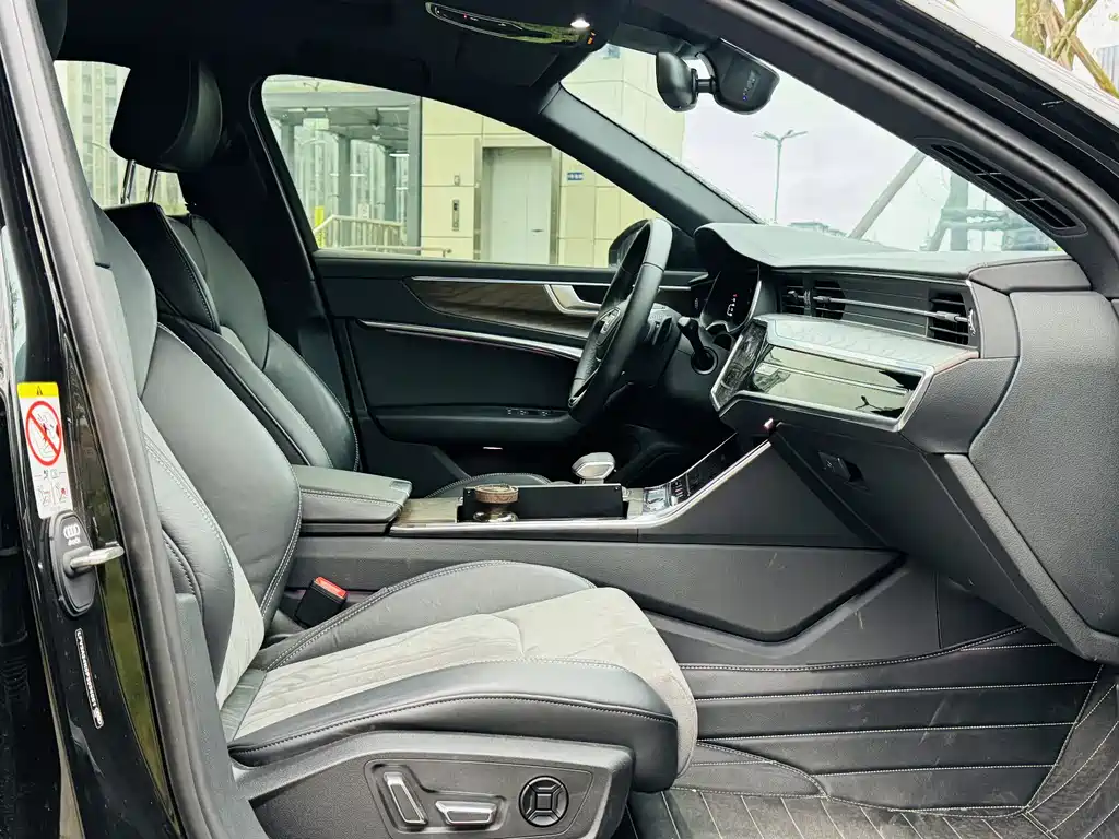 Audi Audi A6L 2023 45 TFSI Premium Dynamic 2023 - thumbnail 5