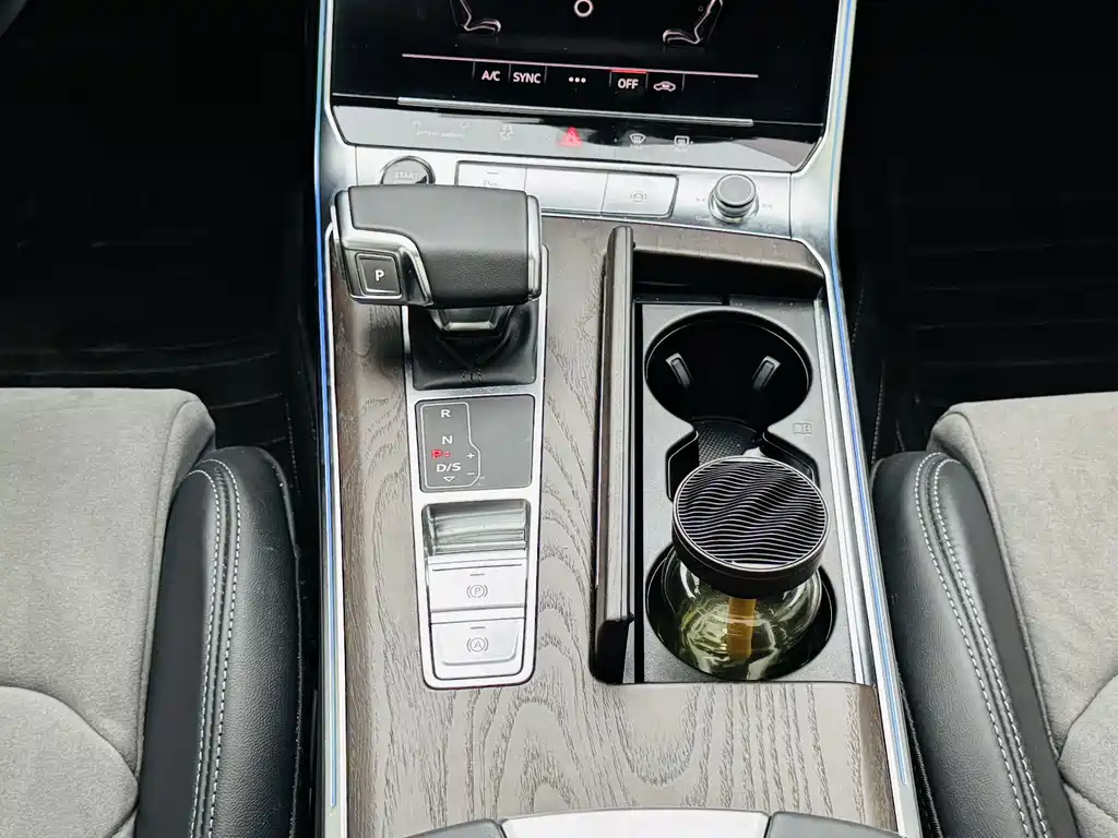 Audi Audi A6L 2023 45 TFSI Premium Dynamic 2023 - thumbnail 10