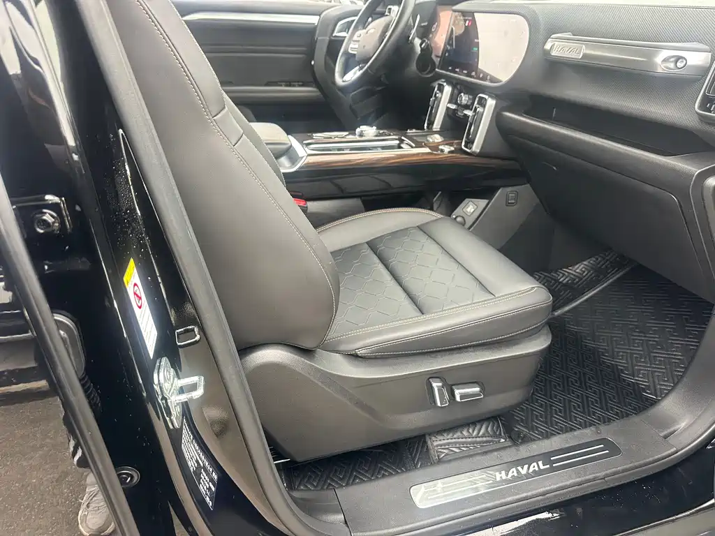 Haval Haval Big Dog 2022 2.0T DCT AWD Chinese Rural Dog Hunting Edition 2022 - thumbnail 13