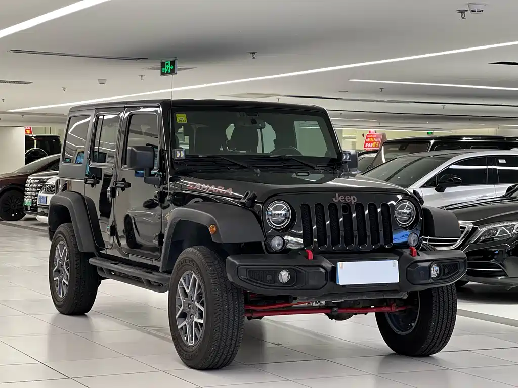 Jeep Jeep Wrangler 2014 3.0L Sahara 4-door 2015 - thumbnail 3