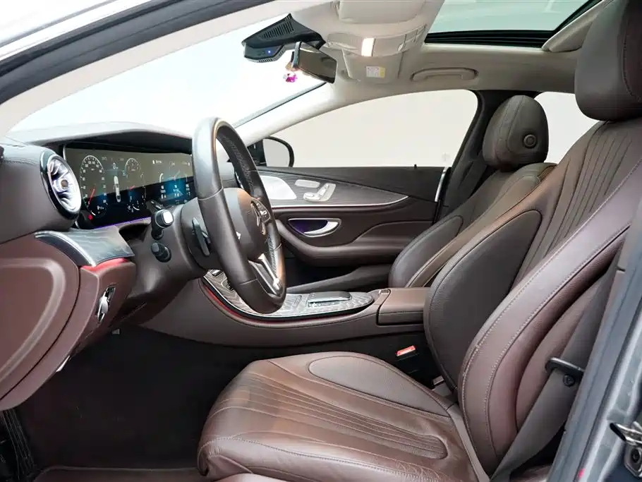 Mercedes-Benz Mercedes-Benz CLS 2021 Facelift CLS 300 AMG Line 2022 - thumbnail 5
