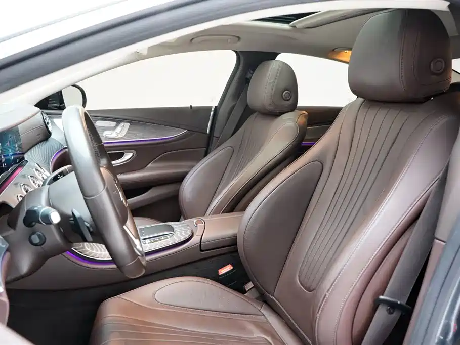 Mercedes-Benz Mercedes-Benz CLS 2021 Facelift CLS 300 AMG Line 2022 - thumbnail 25