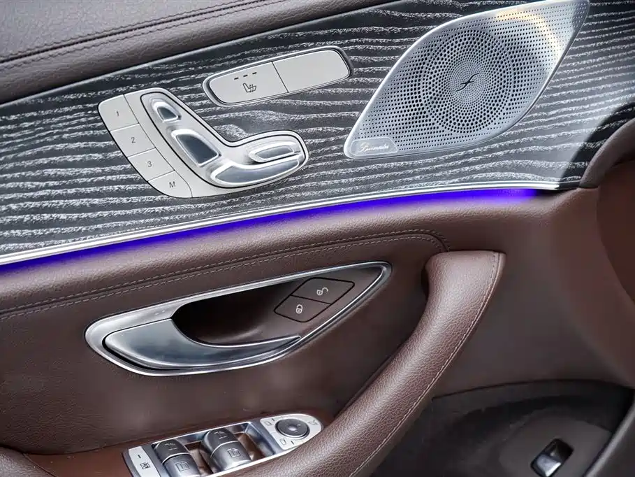 Mercedes-Benz Mercedes-Benz CLS 2021 Facelift CLS 300 AMG Line 2022 - thumbnail 29