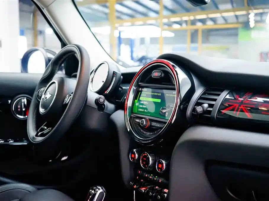 MINI MINI 2019 2.0T COOPER S Artist Five-Door 2019 - thumbnail 23