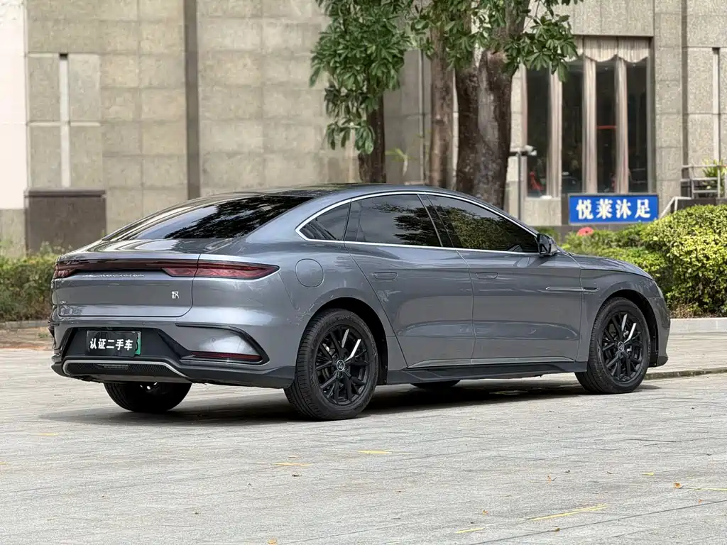 BYD BYD Han 2023 DM-i Champion Edition 121KM Luxury Model 2023 - thumbnail 21