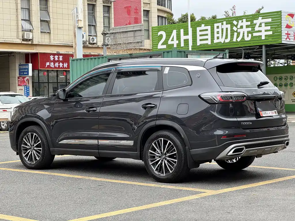 Chery Tiggo 8 2025 Model Excellence Edition 230TCI Manual Comfort Version 5-Seat 2024 - thumbnail 7