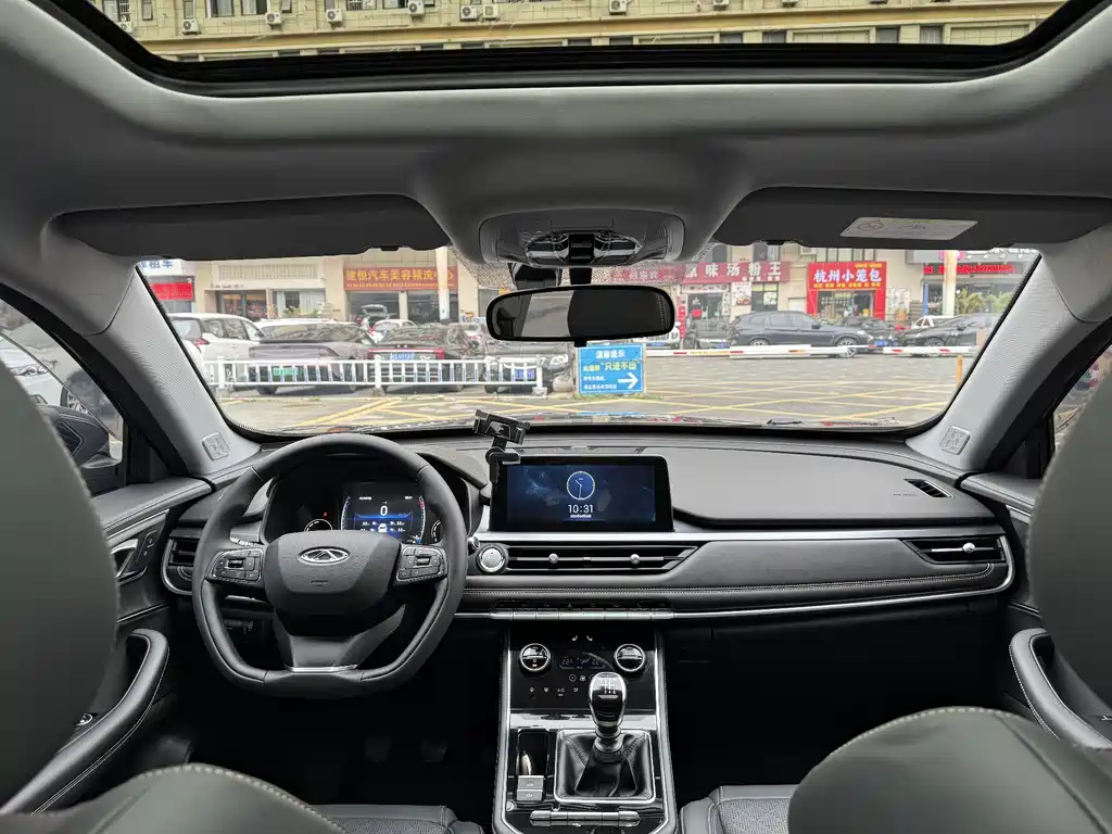 Chery Tiggo 8 2025 Model Excellence Edition 230TCI Manual Comfort Version 5-Seat 2024 - thumbnail 14