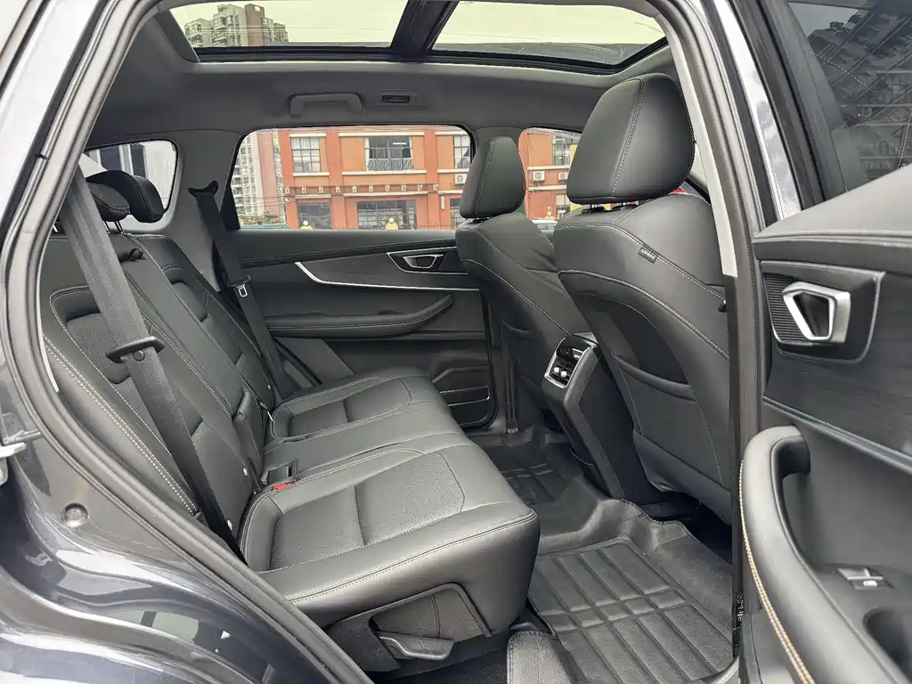 Chery Tiggo 8 2025 Model Excellence Edition 230TCI Manual Comfort Version 5-Seat 2024 - thumbnail 26