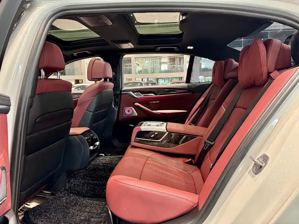 BMW BMW 5 Series 2022 Model Year Facelift 530Li Premium M Sport Package 2022 - thumbnail 6