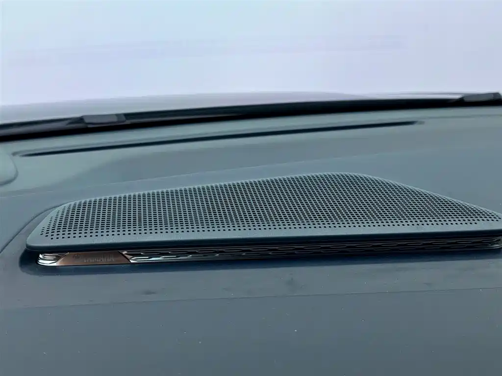 Zeekr Zeekr 009 2024 7-seater AWD 108kWh 2024 - thumbnail 18