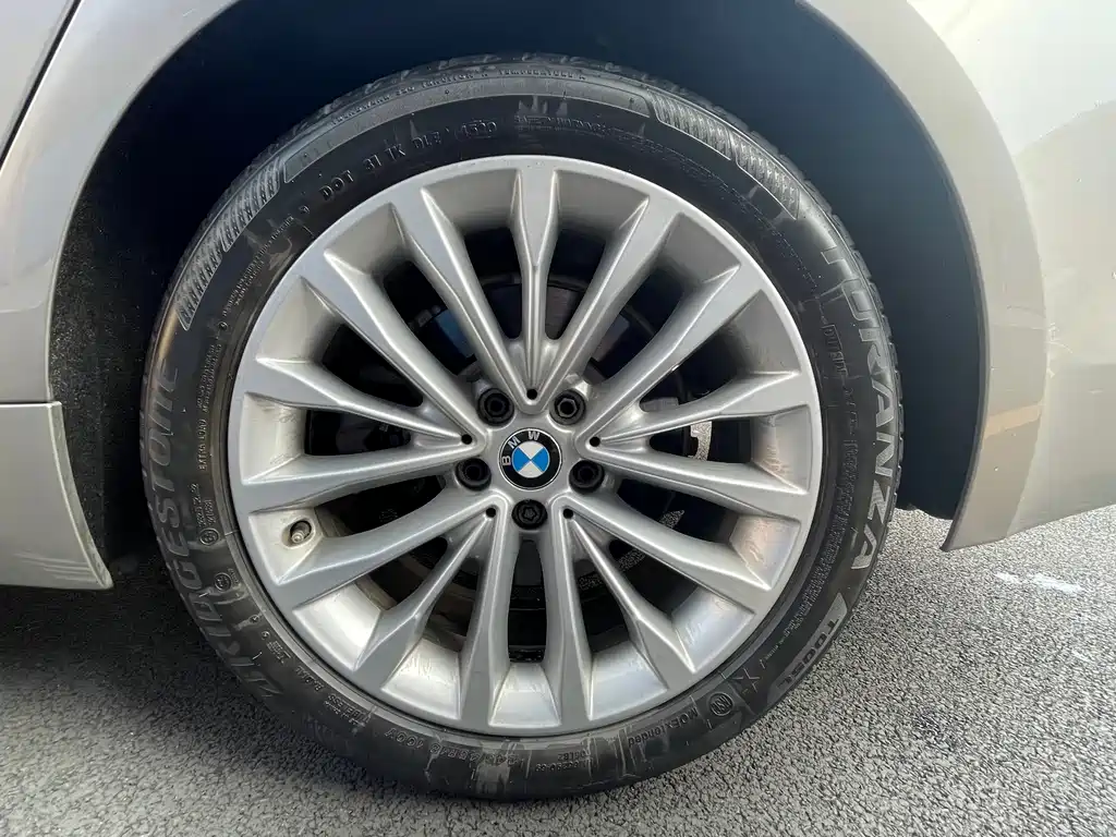 BMW BMW 5 Series 2018 530Li Leading Model Luxury Package 2018 - thumbnail 18