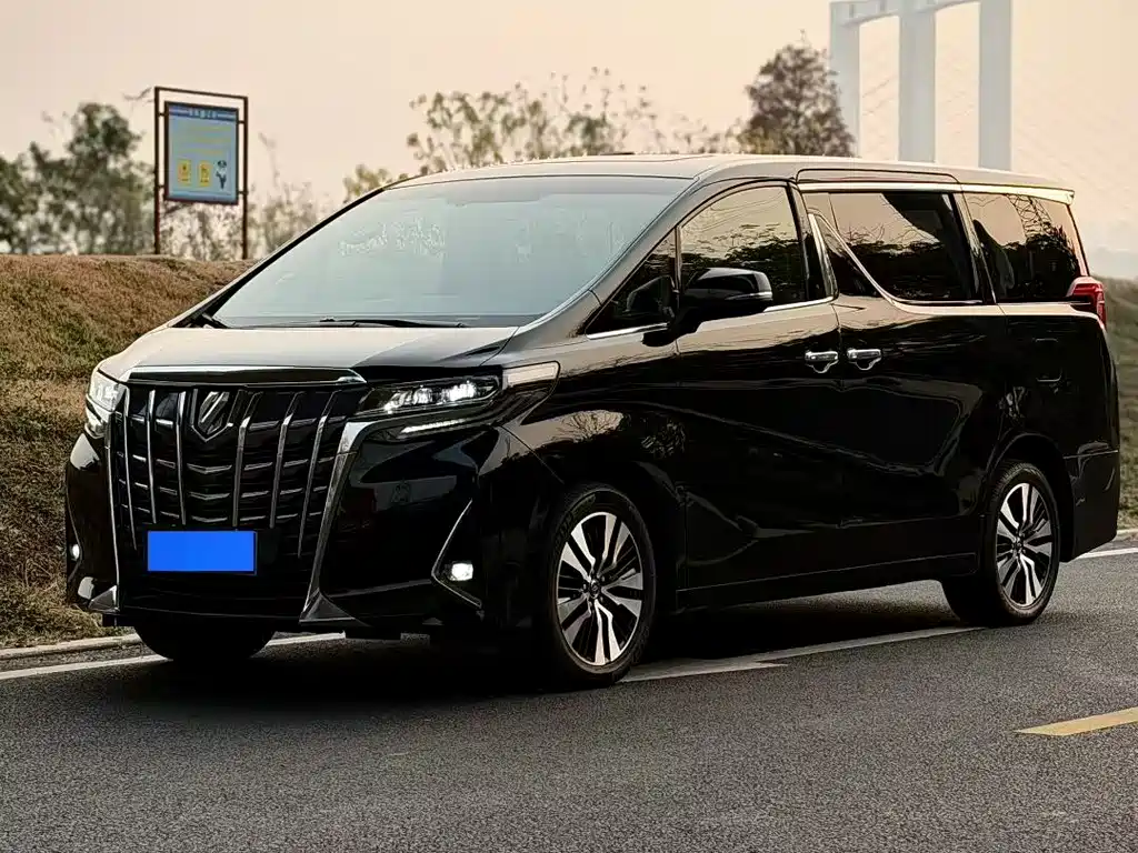 Toyota Alphard 2018 Model Year Facelift 3.5L Executive Version 2018 - thumbnail 17