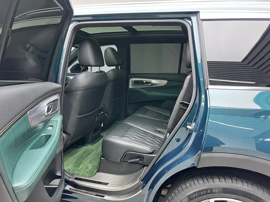 GAC Trumpchi GAC Trumpchi GS8 2022 Lexion Series 2.0TGDI FWD Luxury Intelligent Connection Version (7-seater) 2023 - thumbnail 17