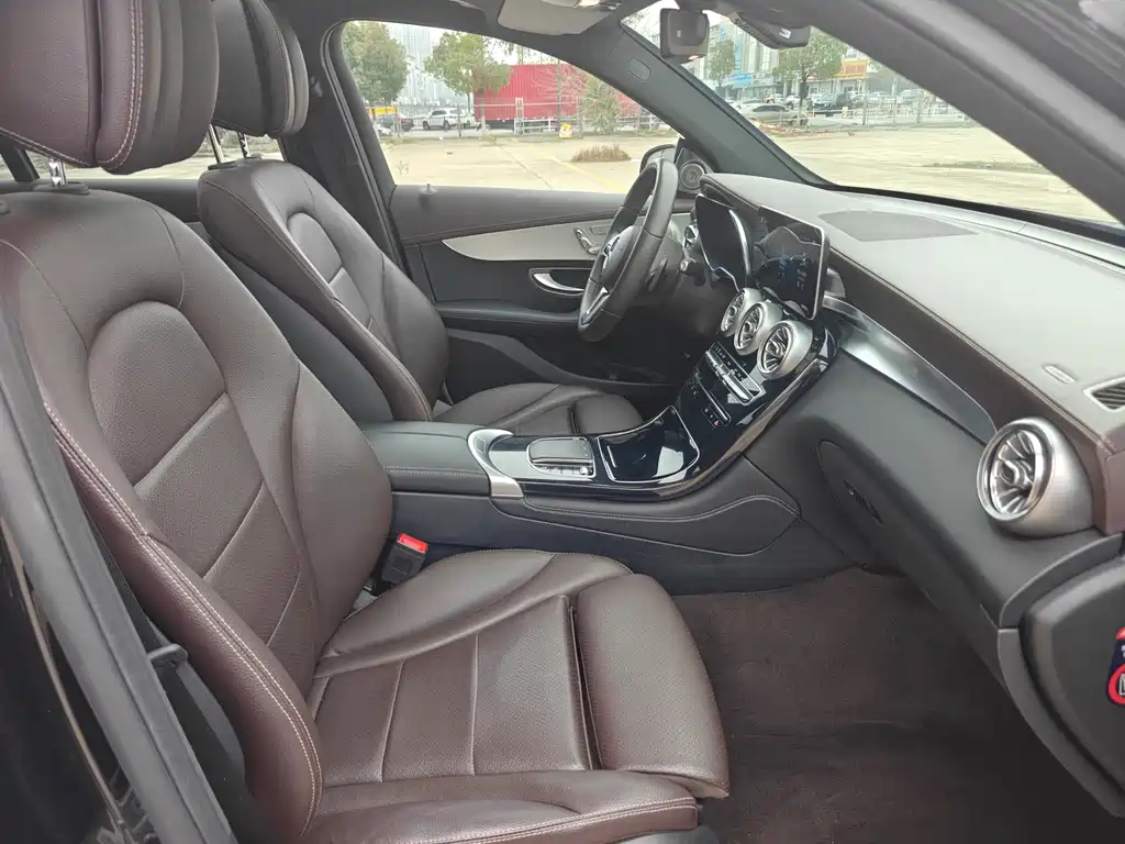 Mercedes-Benz Mercedes-Benz GLC 2021 GLC 260 L 4MATIC Sport Edition 2021 - thumbnail 13