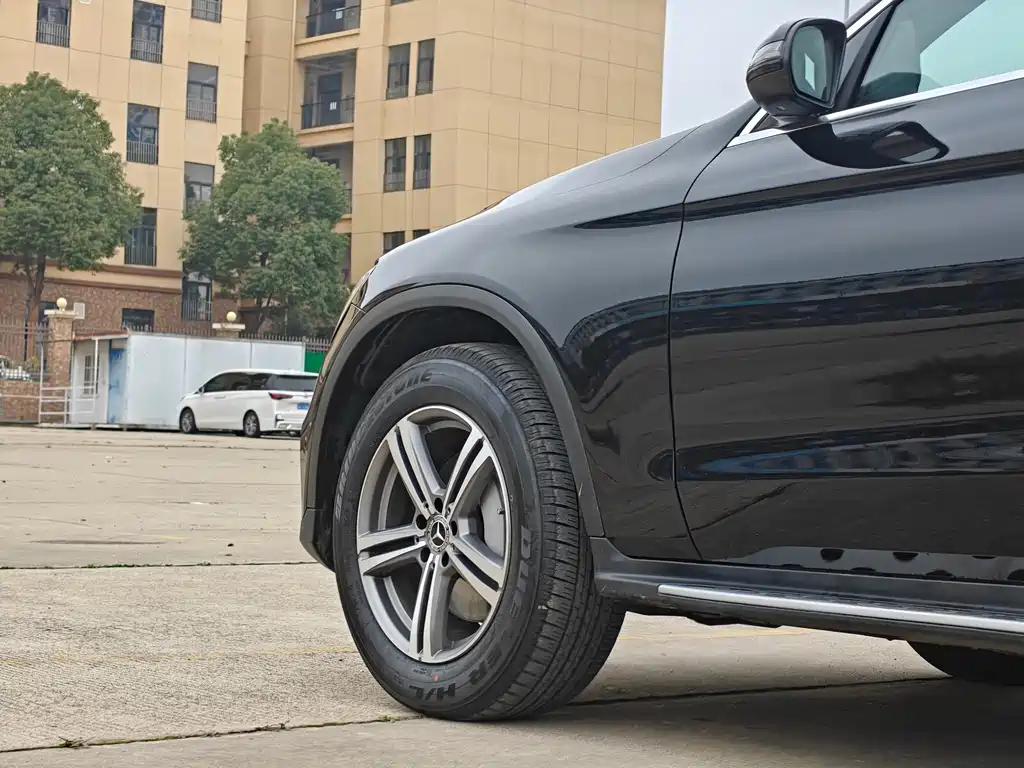 Mercedes-Benz Mercedes-Benz GLC 2021 GLC 260 L 4MATIC Sport Edition 2021 - thumbnail 18
