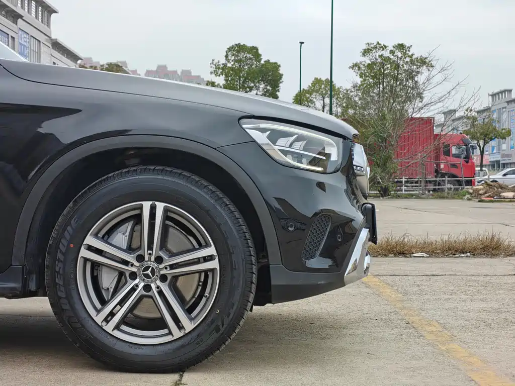 Mercedes-Benz Mercedes-Benz GLC 2021 GLC 260 L 4MATIC Sport Edition 2021 - thumbnail 20