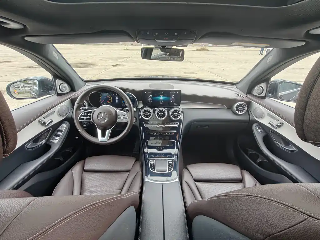 Mercedes-Benz Mercedes-Benz GLC 2021 GLC 260 L 4MATIC Sport Edition 2021 - thumbnail 26