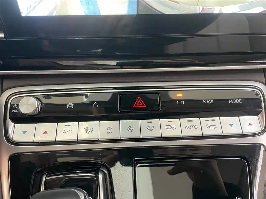 GAC Trumpchi GAC Trumpchi M8 2021 Edition Leader Series 390T Supreme Version 2021 - thumbnail 26