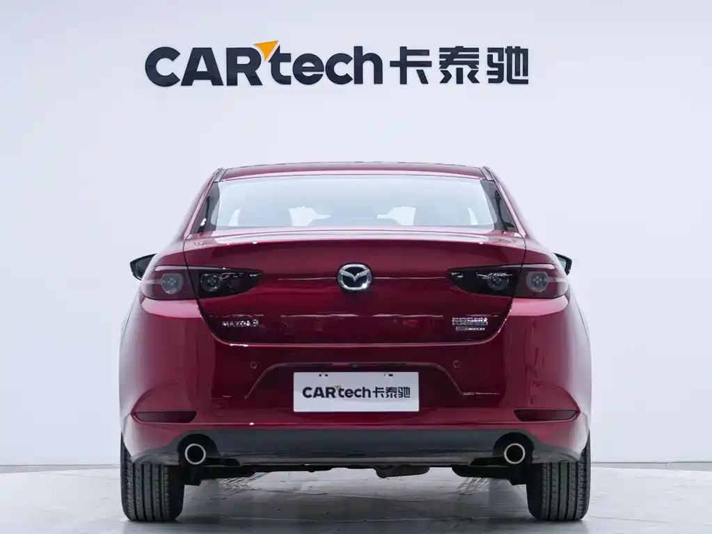 Mazda Mazda 3 Axela 2023 2.0L Automatic Quality Engine Version 2023 - thumbnail 3