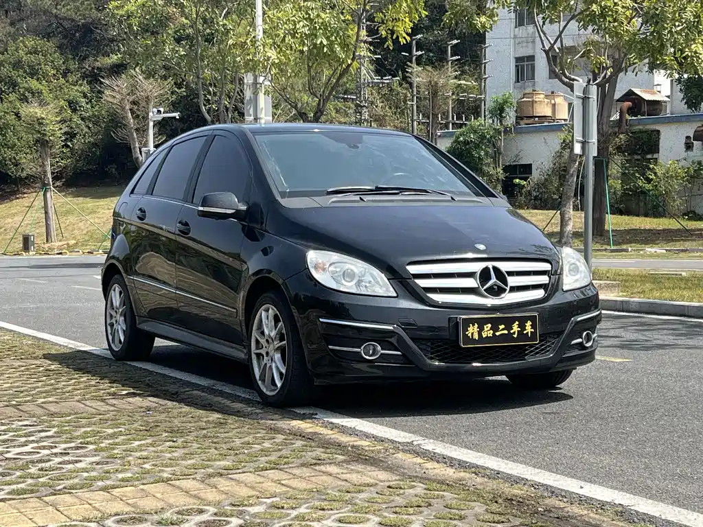 Mercedes-Benz Mercedes-Benz B-Class 2009 B 200 Fashion Edition 2010 - thumbnail 4