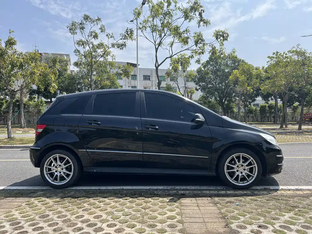 Mercedes-Benz Mercedes-Benz B-Class 2009 B 200 Fashion Edition 2010 - thumbnail 21