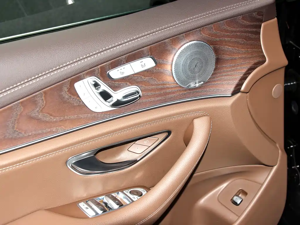 Mercedes-Benz Mercedes-Benz E-Class 2021 E 300 L Luxury Model 2021 - thumbnail 9