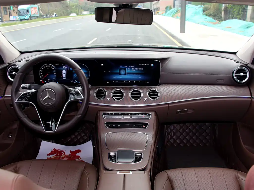 Mercedes-Benz Mercedes-Benz E-Class 2021 E 300 L Luxury Model 2021 - thumbnail 10