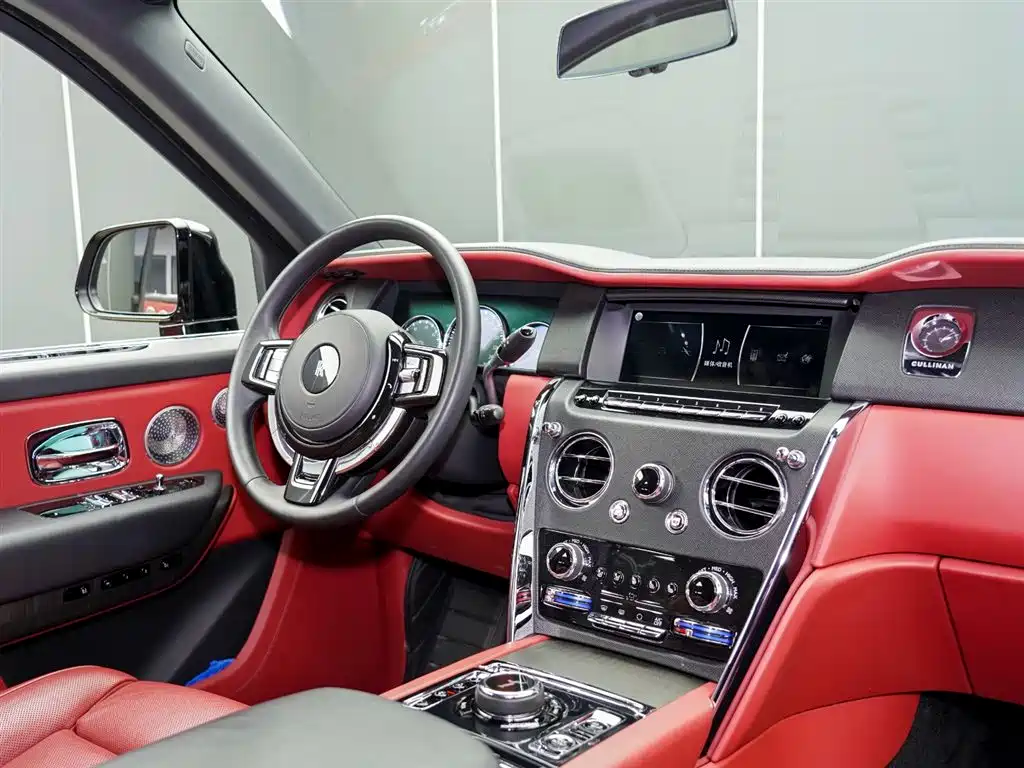 Rolls-Royce Rolls-Royce Cullinan 2018 Four-Seat Version 2022 - thumbnail 19