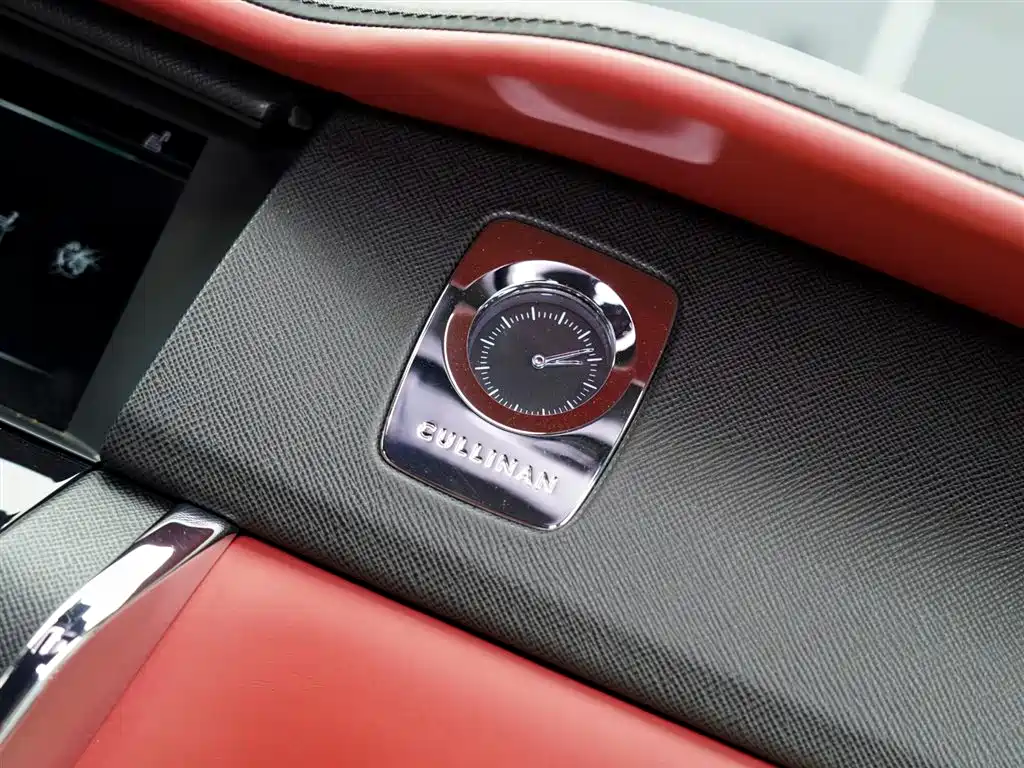 Rolls-Royce Rolls-Royce Cullinan 2018 Four-Seat Version 2022 - thumbnail 23