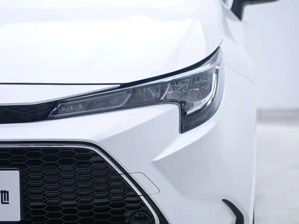 Toyota Toyota Corolla 2022 185T CVT Luxury Edition 2023 - thumbnail 12