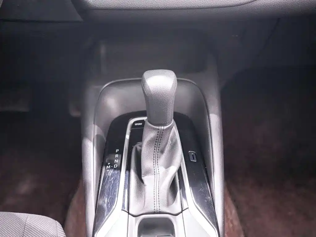 Toyota Toyota Corolla 2022 185T CVT Luxury Edition 2023 - thumbnail 13