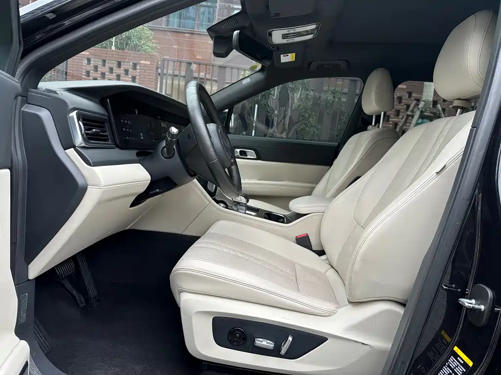 Li Auto Li ONE 2020 Extended-Range 6-Seat Version 2020 - thumbnail 6