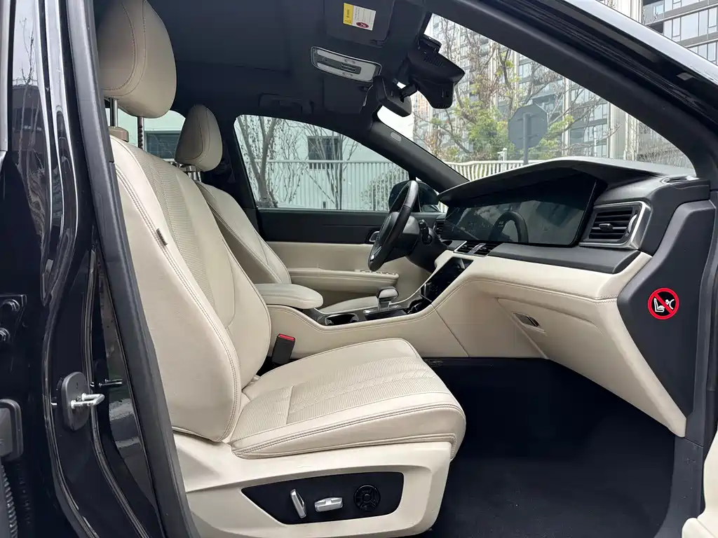 Li Auto Li ONE 2020 Extended-Range 6-Seat Version 2020 - thumbnail 16