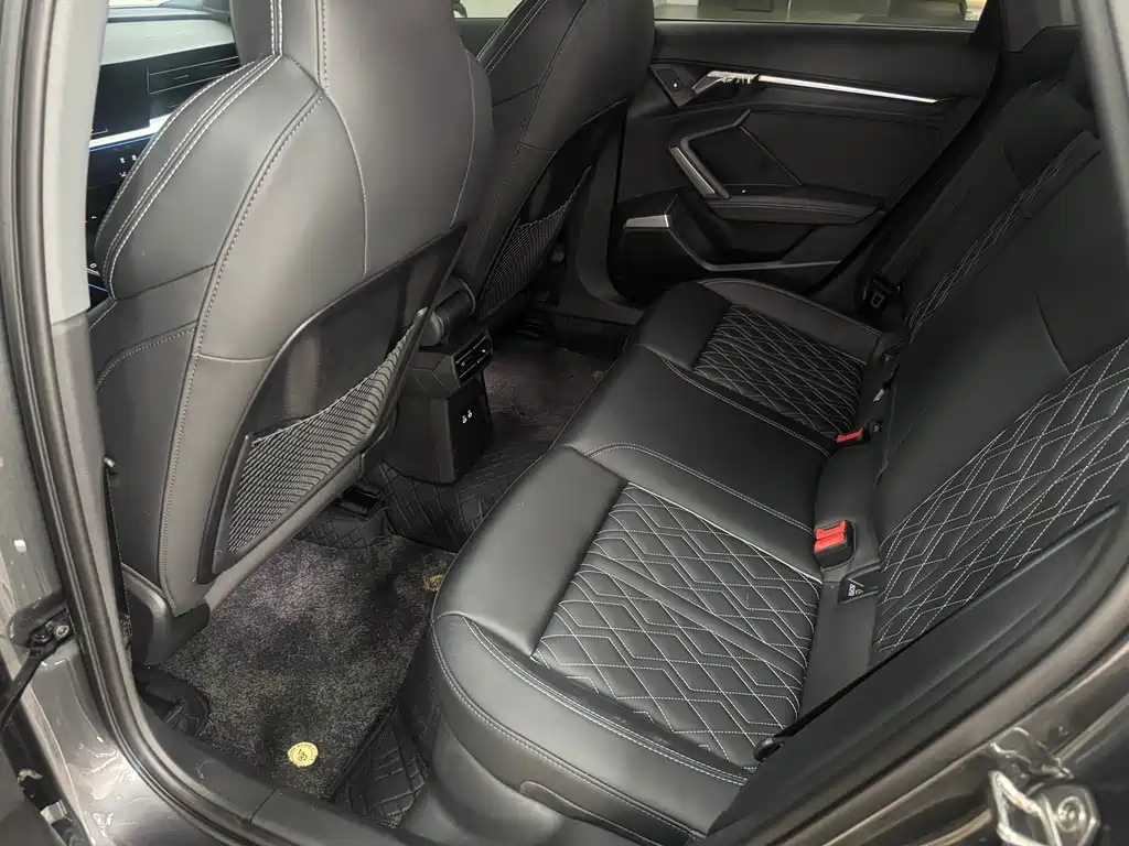 Audi Audi A3 2025 Sportback 35 TFSI Premium Plus 2025 - thumbnail 7