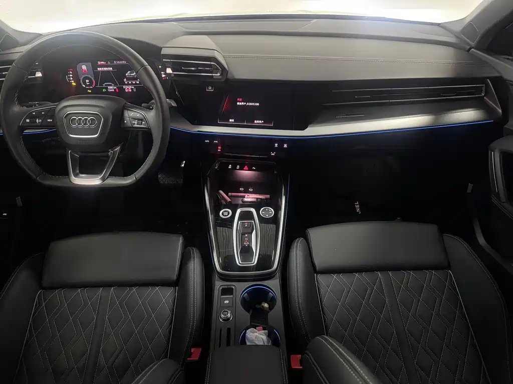 Audi Audi A3 2025 Sportback 35 TFSI Premium Plus 2025 - thumbnail 8