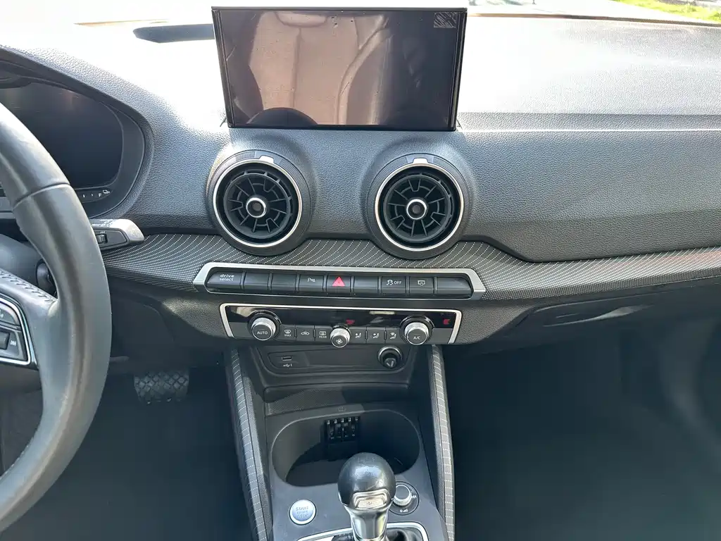 Audi Audi Q2L e-tron 2019 Q2L e-tron Pure Electric Intelligent Enjoyment Edition 2020 - thumbnail 6