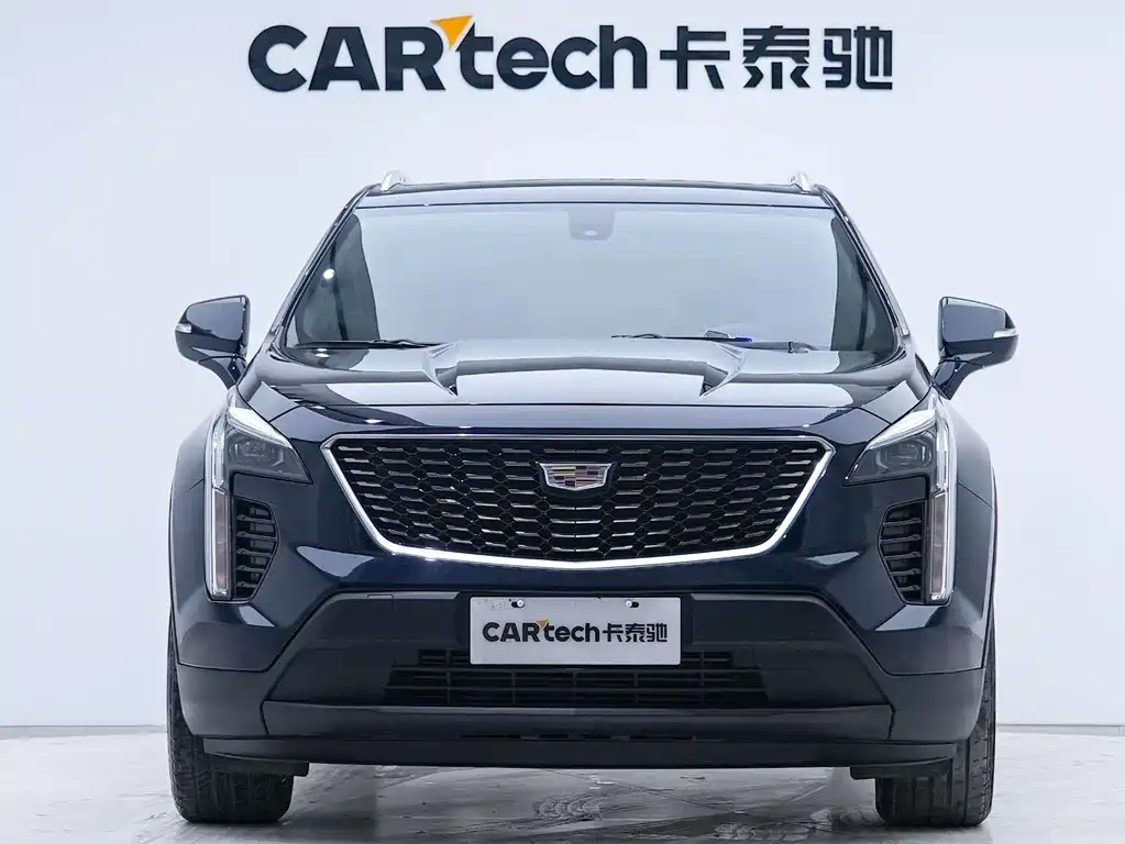 Cadillac Cadillac XT4 2022 28T FWD Fashion Edition 2022 - thumbnail 2