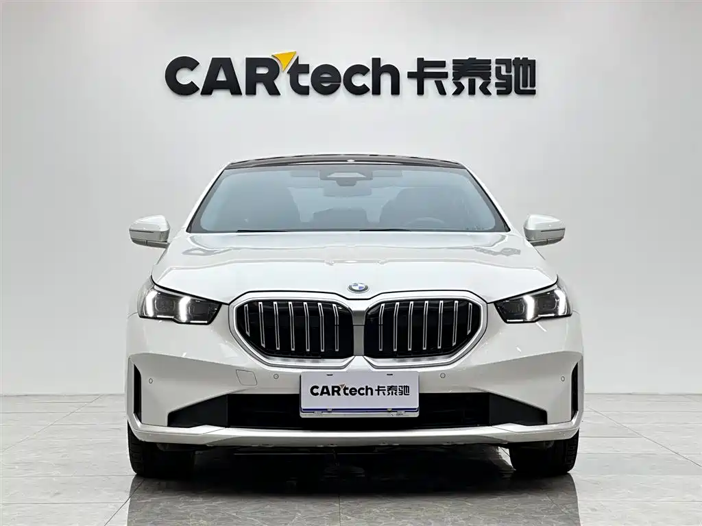 BMW BMW 5 Series 2024 530Li Luxury Package 2024 - thumbnail 7