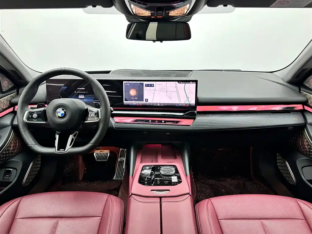 BMW BMW 5 Series 2024 530Li Luxury Package 2024 - thumbnail 10
