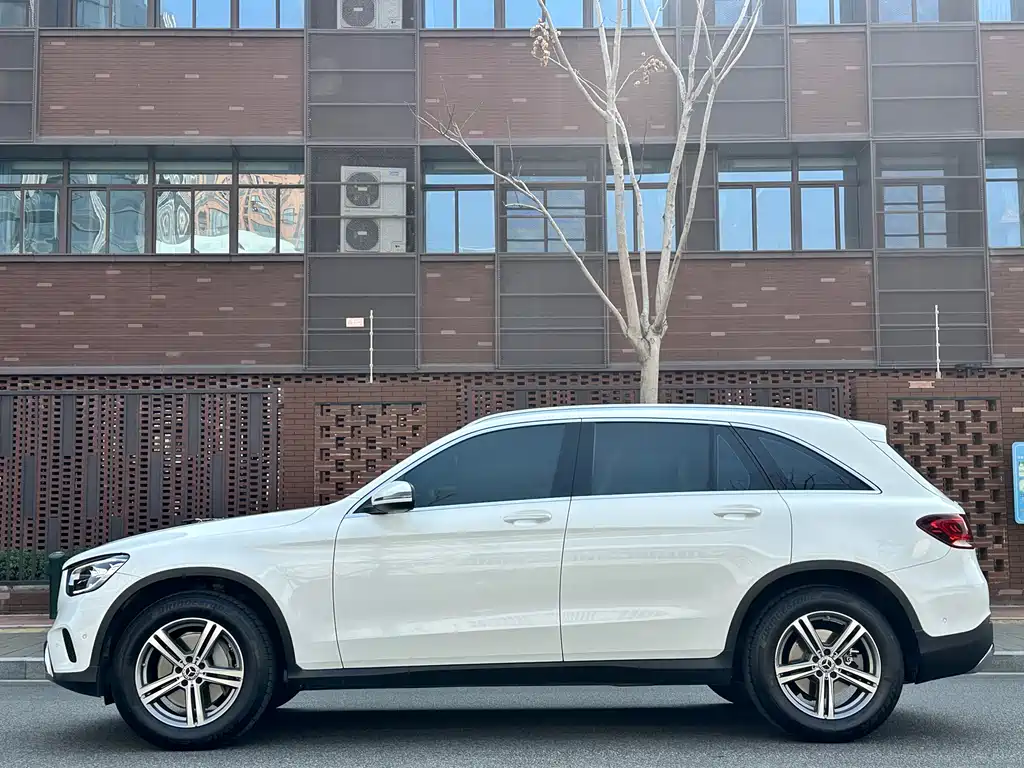 Mercedes-Benz Mercedes-Benz GLC 2021 GLC 260 L 4MATIC Sport Edition 2021 - thumbnail 5