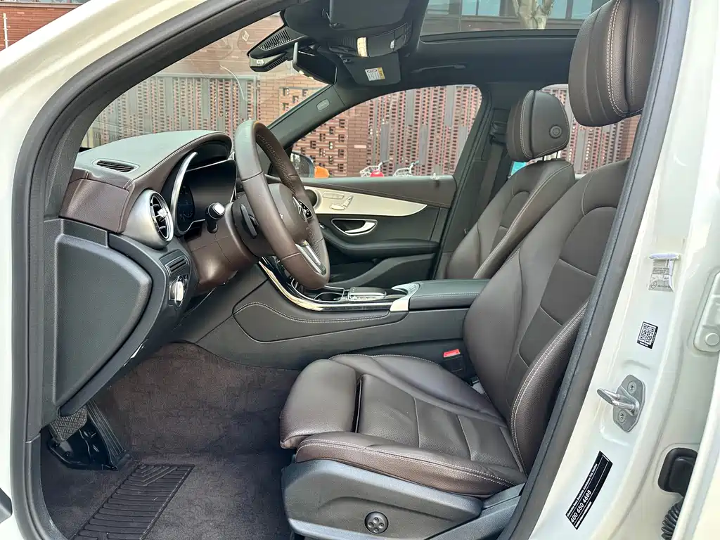 Mercedes-Benz Mercedes-Benz GLC 2021 GLC 260 L 4MATIC Sport Edition 2021 - thumbnail 8