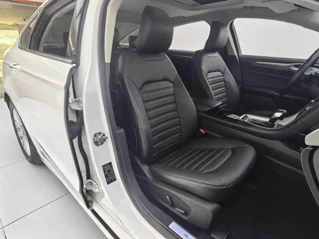 Ford Ford Mondeo 2013 2.0L GTDi200 Luxury Edition 2016 - thumbnail 5