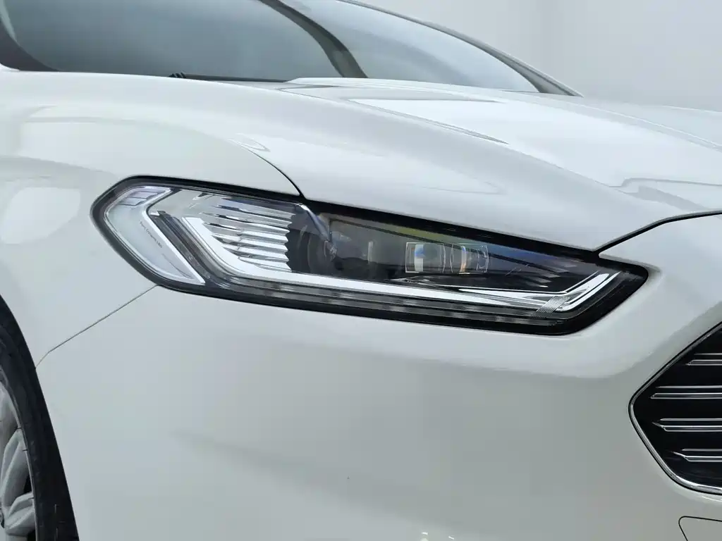 Ford Ford Mondeo 2013 2.0L GTDi200 Luxury Edition 2016 - thumbnail 25
