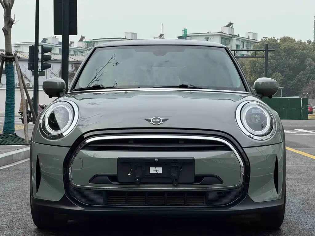 MINI MINI 2022 Model Year Facelift 1.5T ONE 2022 - thumbnail 2